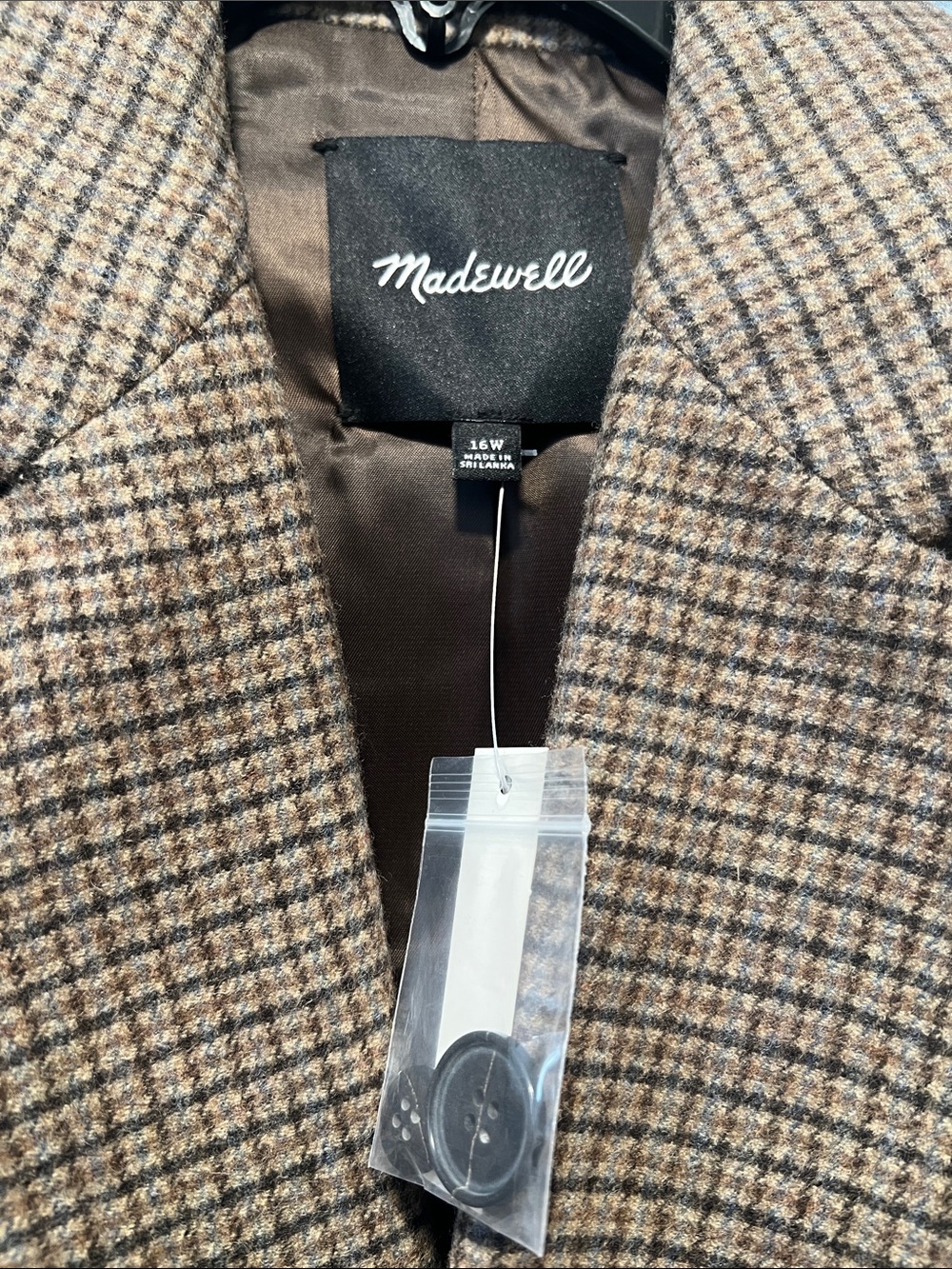 Madewell Kline Checked Single-Breasted Blazer in Brown and Tan check - Picture 2 of 4
